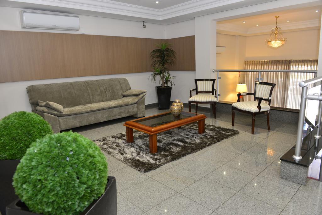 Biazi Plaza Hotel 巴乌鲁 外观 照片