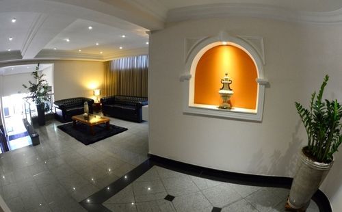 Biazi Plaza Hotel 巴乌鲁 外观 照片